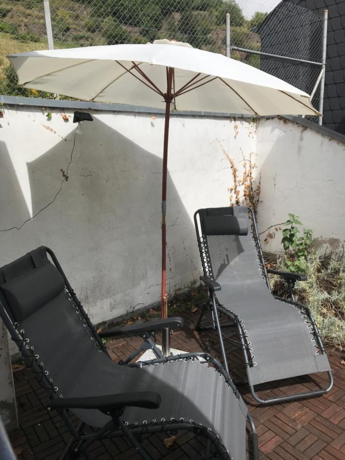Schraeges Haus Villa Treis-Karden Kültér fotó