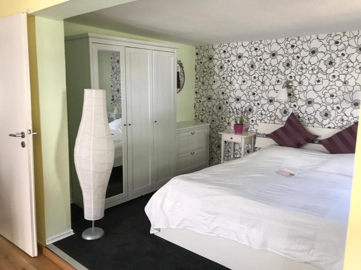 Schraeges Haus Villa Treis-Karden Kültér fotó