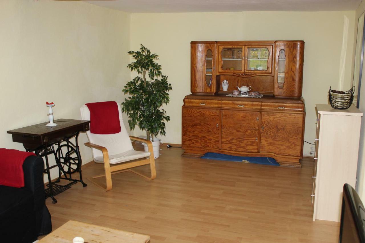 Schraeges Haus Villa Treis-Karden Kültér fotó